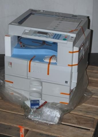 Savin Digital Color Multifunction Imaging System Copier 7025