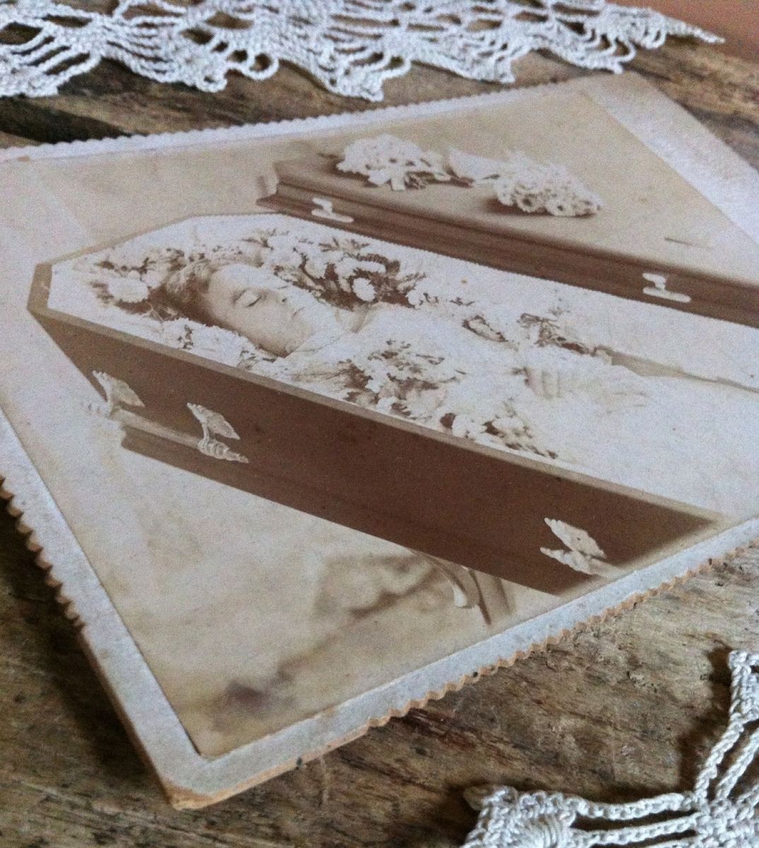 Woman Casket Vtg Funeral Photo Flowers Dilles Studio Prospect Ohio