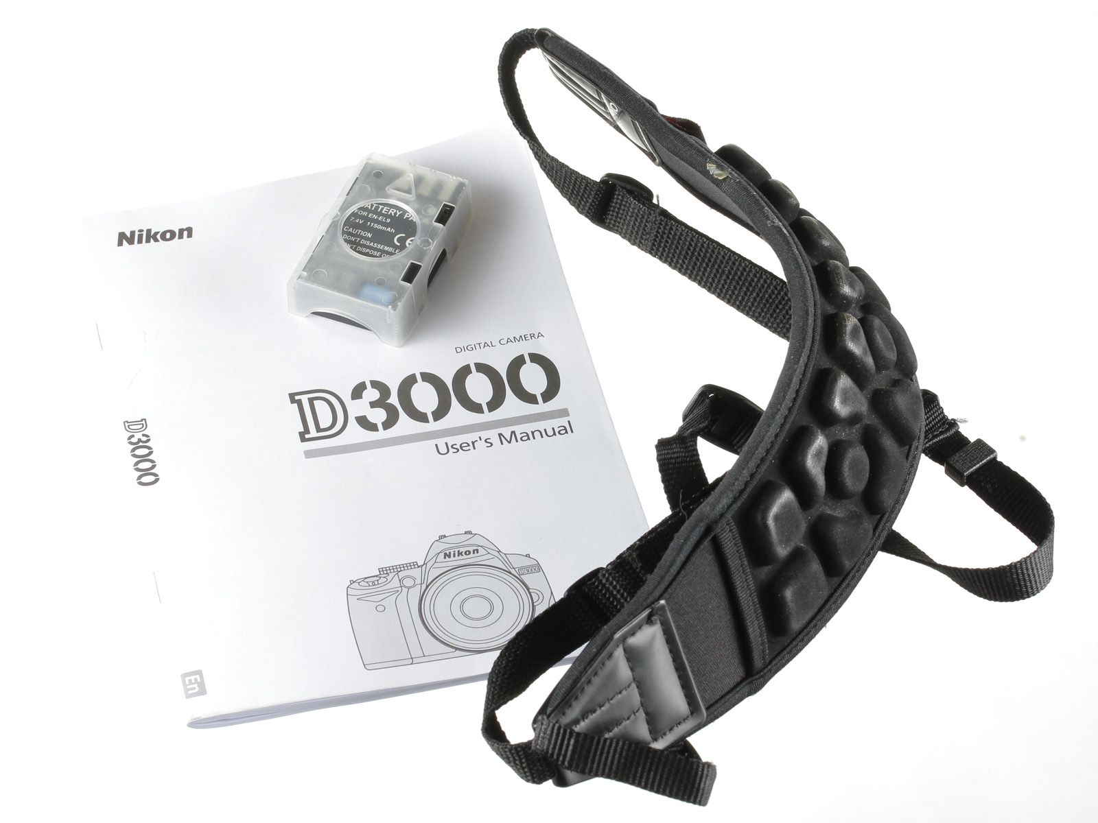 Nikon D3000 Digital SLR Camera Body Under 4 000 Actuations Free US