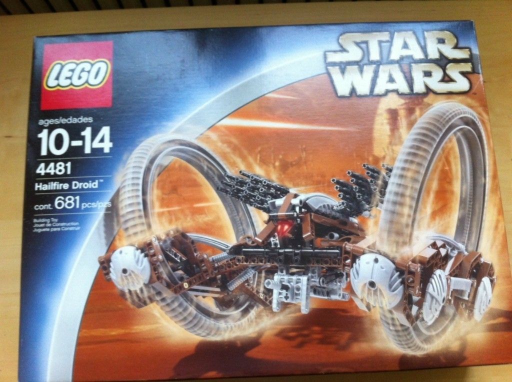 LEGO Star Wars 4481 HAILFIRE DROID 681 pcs Sealed NEW Never Opened
