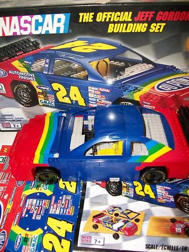 Mega Bloks 9955 NASCAR Jeff Gordon Building Set 24 Dupo