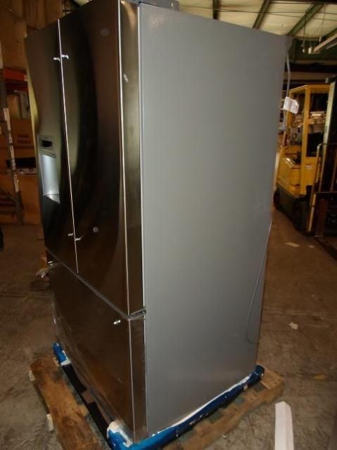 BOSCH B26FT70SNS 25.9 CU. FT. FRENCH DOOR REFRIGERATOR