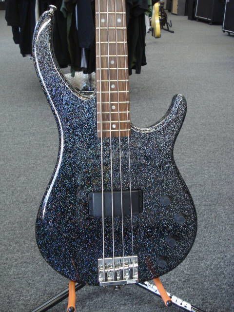 Peavey G Bass Graphite Weave Neck Active Electronics USA