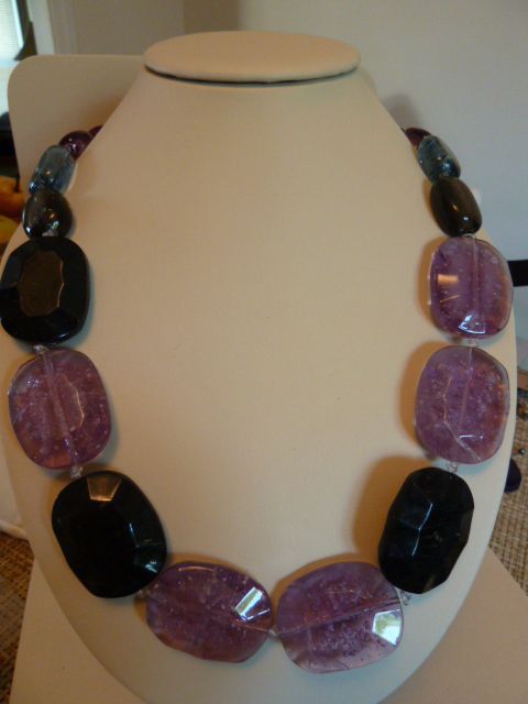 2009 Erica Lyons 28 Purple Black Ice Chunky Necklace