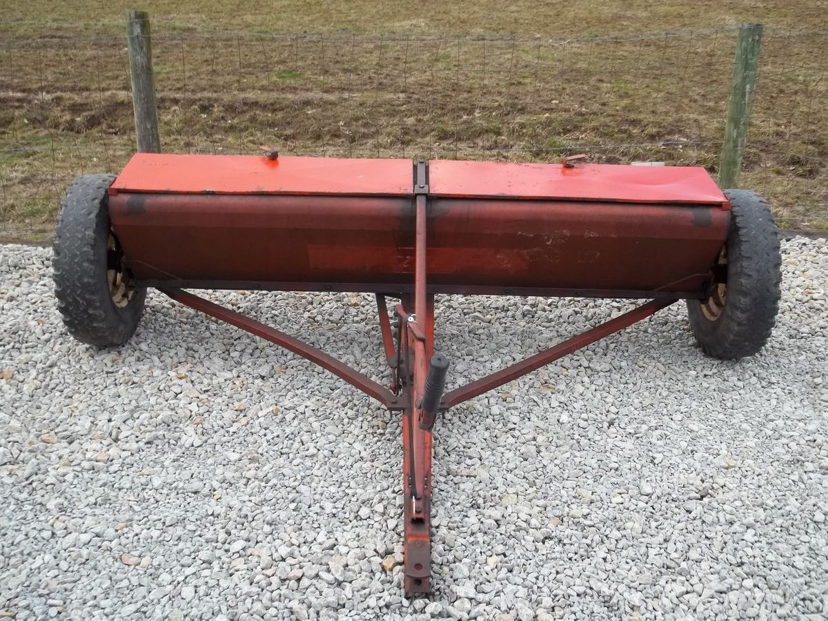 Foot Ezee Flow Fertilizer Lime Spreader Pull Type