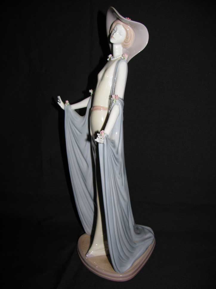 lladro collectible figurine item afternoon tea from the tall ladies