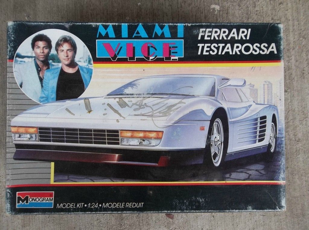  Ferrari Testarossa Miami Vice