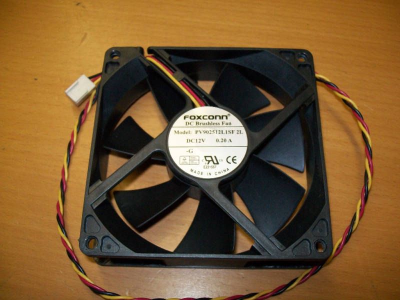 Foxconn PV902512L1SF2L DC Brushless Case Fan