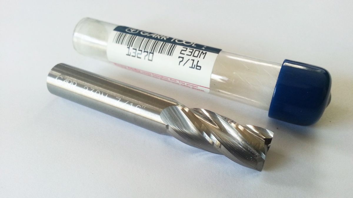 16 GARR Solid Carbide 230M End Mill 13270 C305