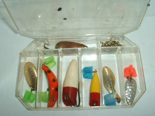 Vintage Gadabout Gaddis promo tackle box w lures Label missing Century