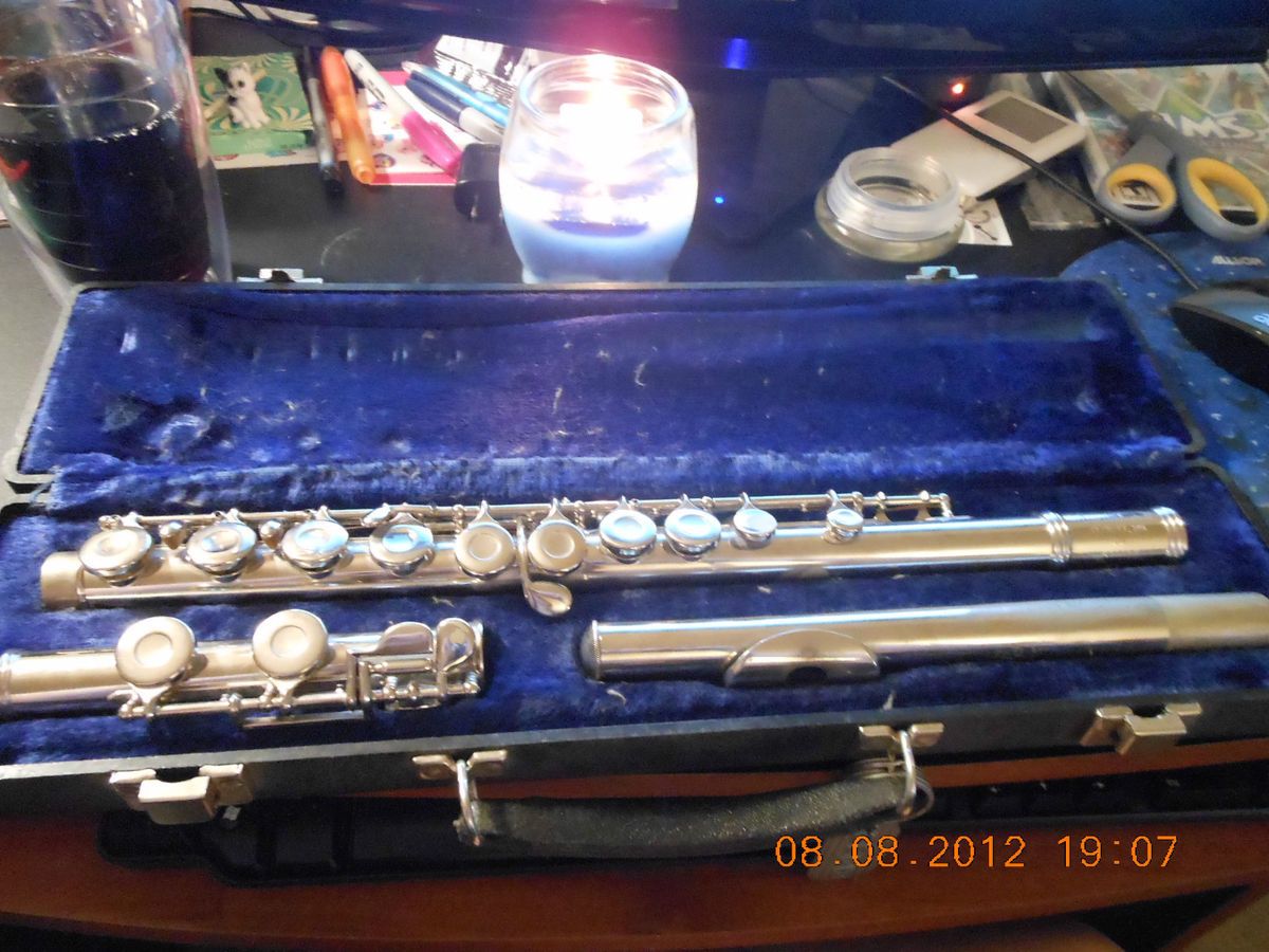  Gemeinhardt 2NP Student Flute