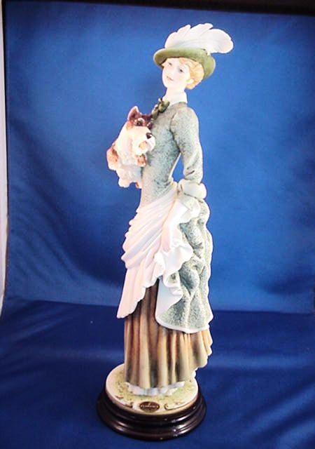 GIUSEPPE ARMANI Florence Italy 13 ELOISE 0350C Lady & Dog Statue