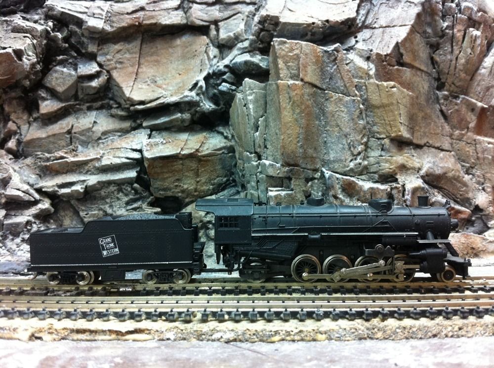 Grand Trunk Western 2 8 2 Mikato N Scale Locomotive