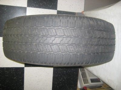 One Goodyear Wrangler SR A 265 65 17 110S Tread 7 32 Fast Shipping