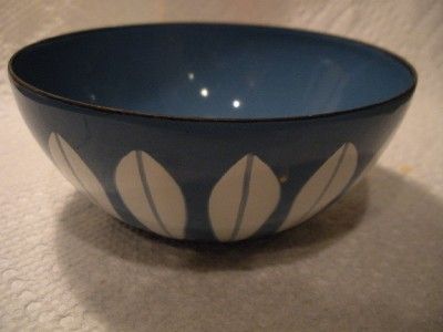 MID CENTURY CATHERINE HOLM Small 4 Turquoise Lotus Enamel Bowl