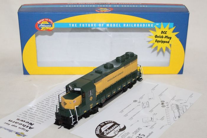 Athearn HO Locomotive Housatonic GP35 3600 ATH96003 L545