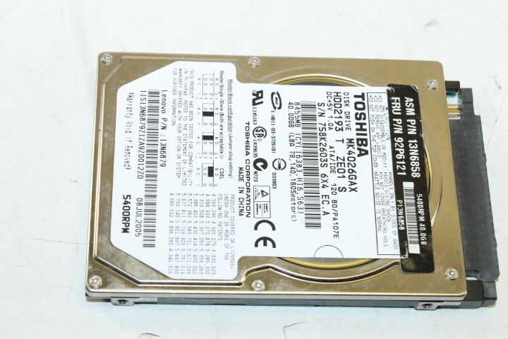 Toshiba MK4026GAX 40GB IDE Internal Laptop Hard Drive