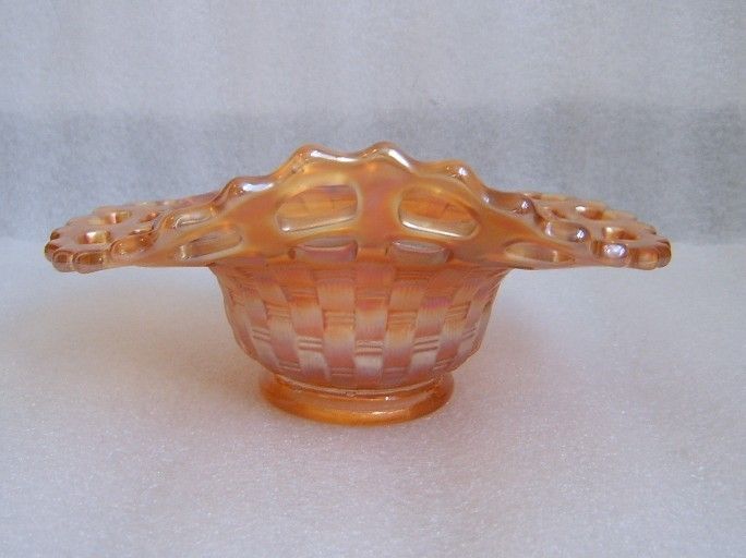 Open Edge Jack in Pulpit Superb Marigold Glass Bowl