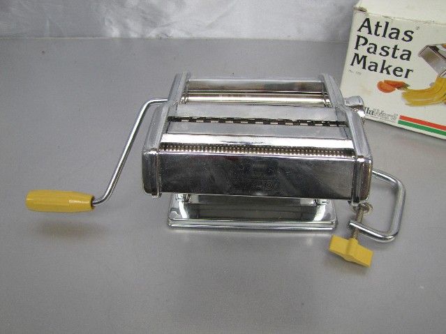 Atlas Pasta Maker Villaware Classic Italian Kitchenware