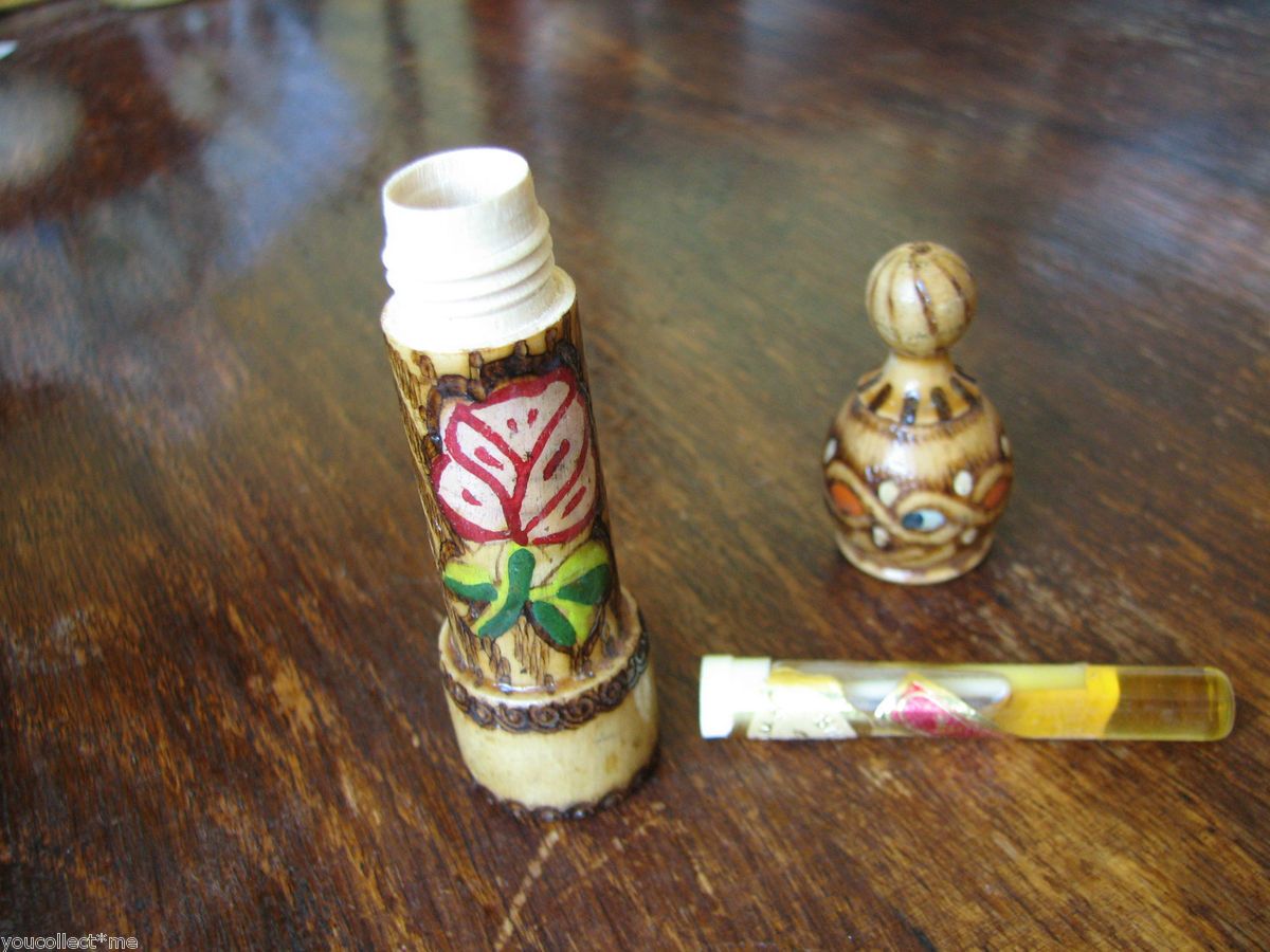 VINTAGE BULGARIAN ROSE OIL OTTO ESSENCE WOODEN CASE PIROGHRAPHED GLASS