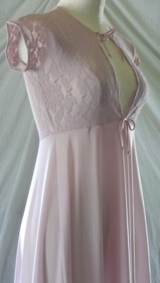 JOHN KLOSS for CIRA vintage 70s super sexy lavender lace gown M  
