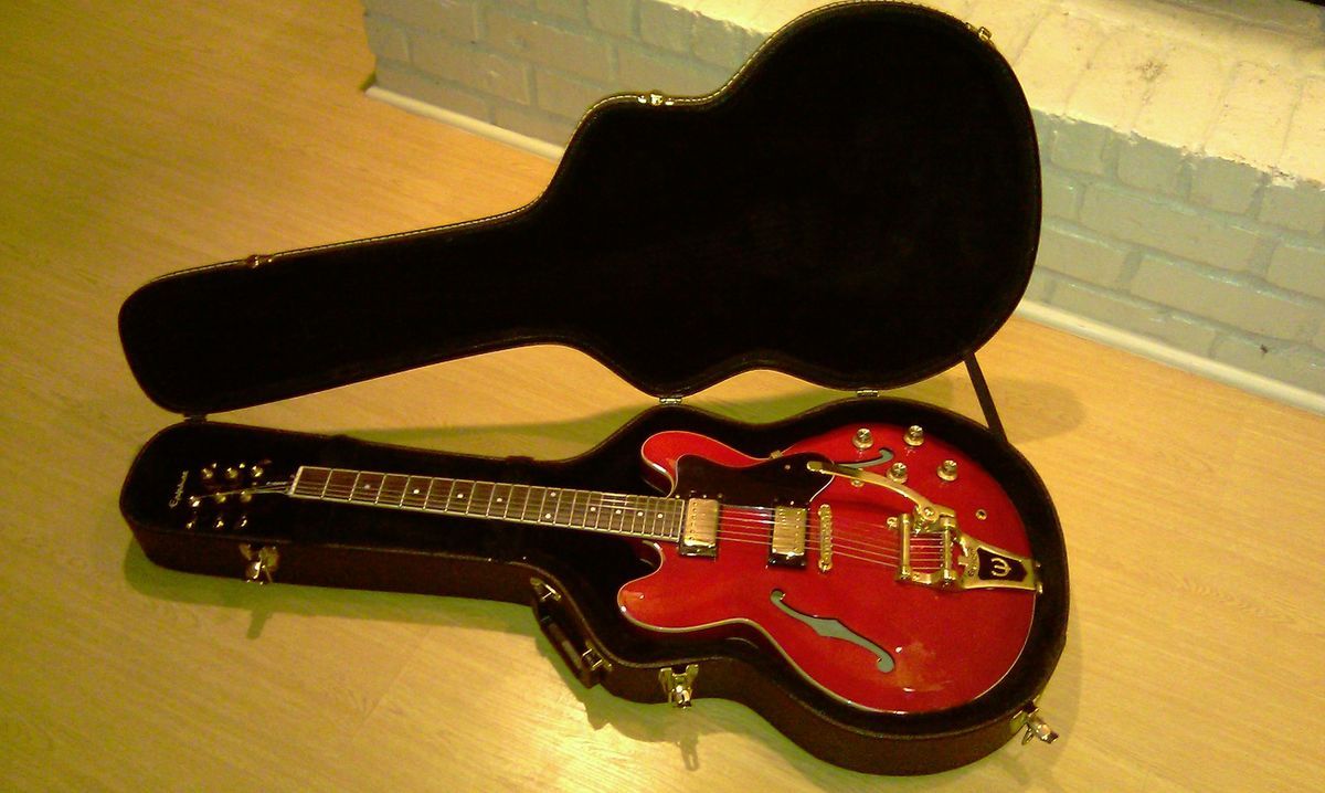 Epiphone Ja Riviera Jorma Kaukonen Signature Edition Deluxe Archtop Cherry  