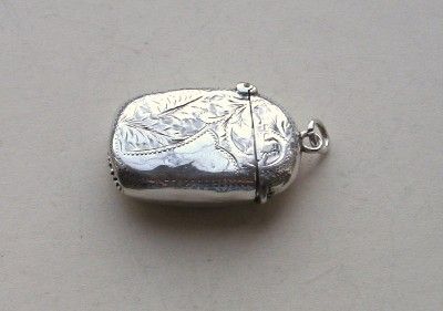 1907 SOLID SILVER SMALL VESTA MATCHSAFE JOSEPH RICHARD GRIFFIN  