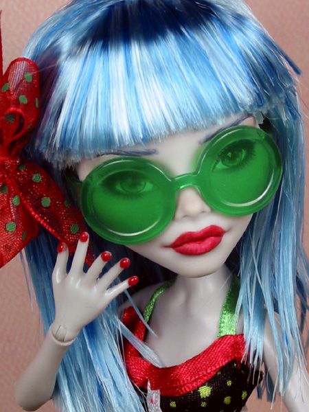 Julia OOAK 1 6 Ghoulia Monster High Custom Repaint by Ellen Harris 3 Days  