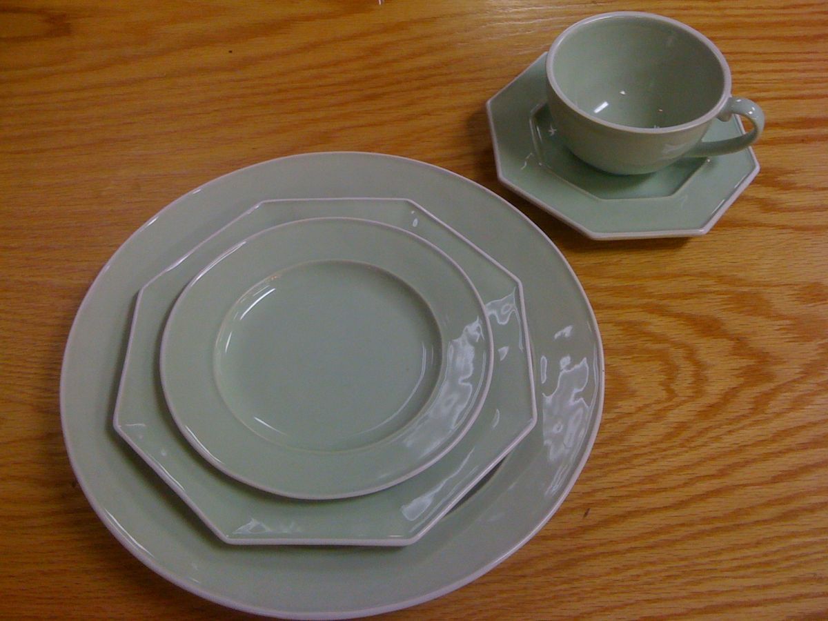 Juliska Octavia Cucumber 5pc Place Setting