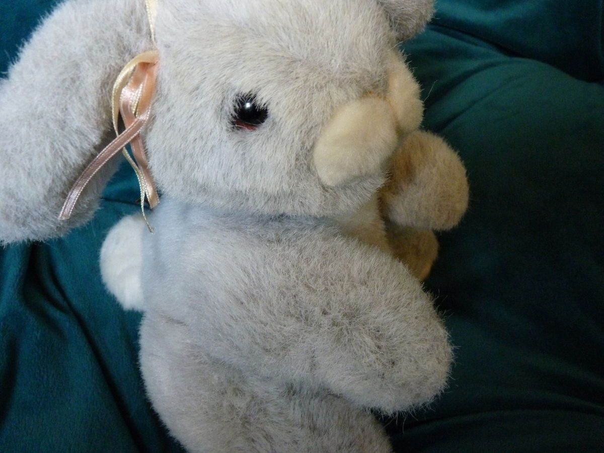 1985 Vintage Gund Bunny