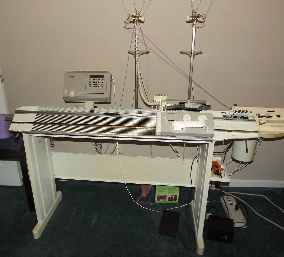 E6000 Passap Knitting Machine with A E3000A Motor and Accessories