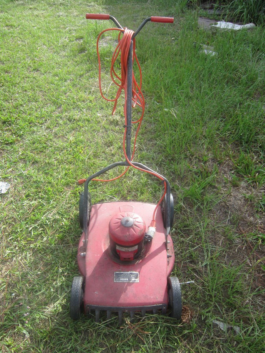 Vintage Antique Delco Electric Lawn Mower Runs Great w Cord Model 180