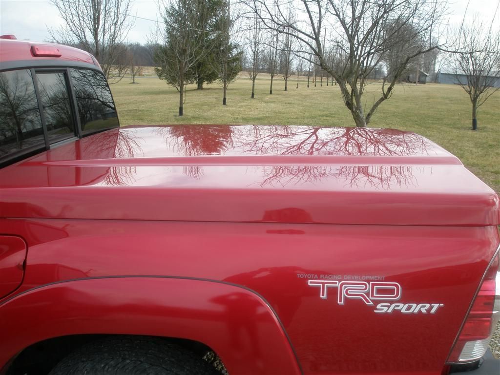 Leer Tonneau Cover 700 Toyota Tacoma