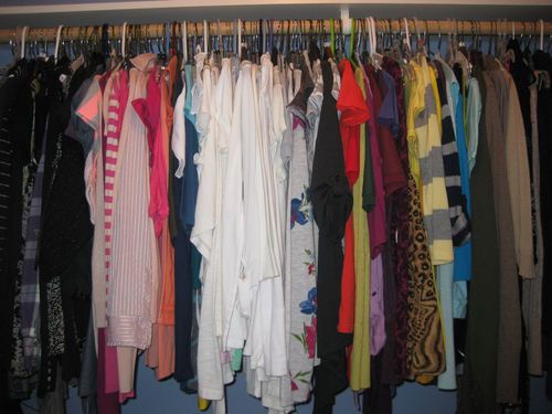 Huge Designer Juniors Womens Wholesale Clothing Lot s M 1 2 3