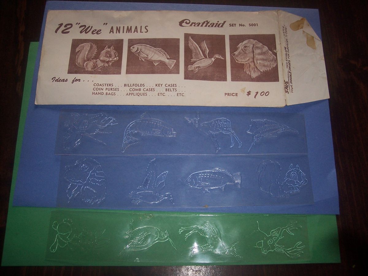 1956 Craftaid 5001 Plastic Template 12 Wee Animals Unsused w