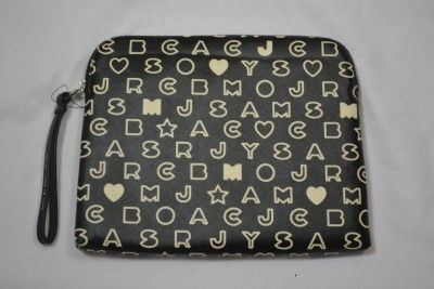 MARC BY MARC JACOBS EAZY Tech Zip Wristlet Tablet Laptop Case Vinyl