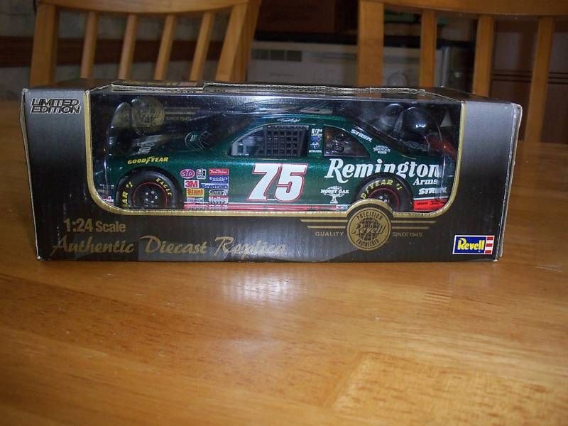 1997 Revell Select 1 24 75 R Mast Remington