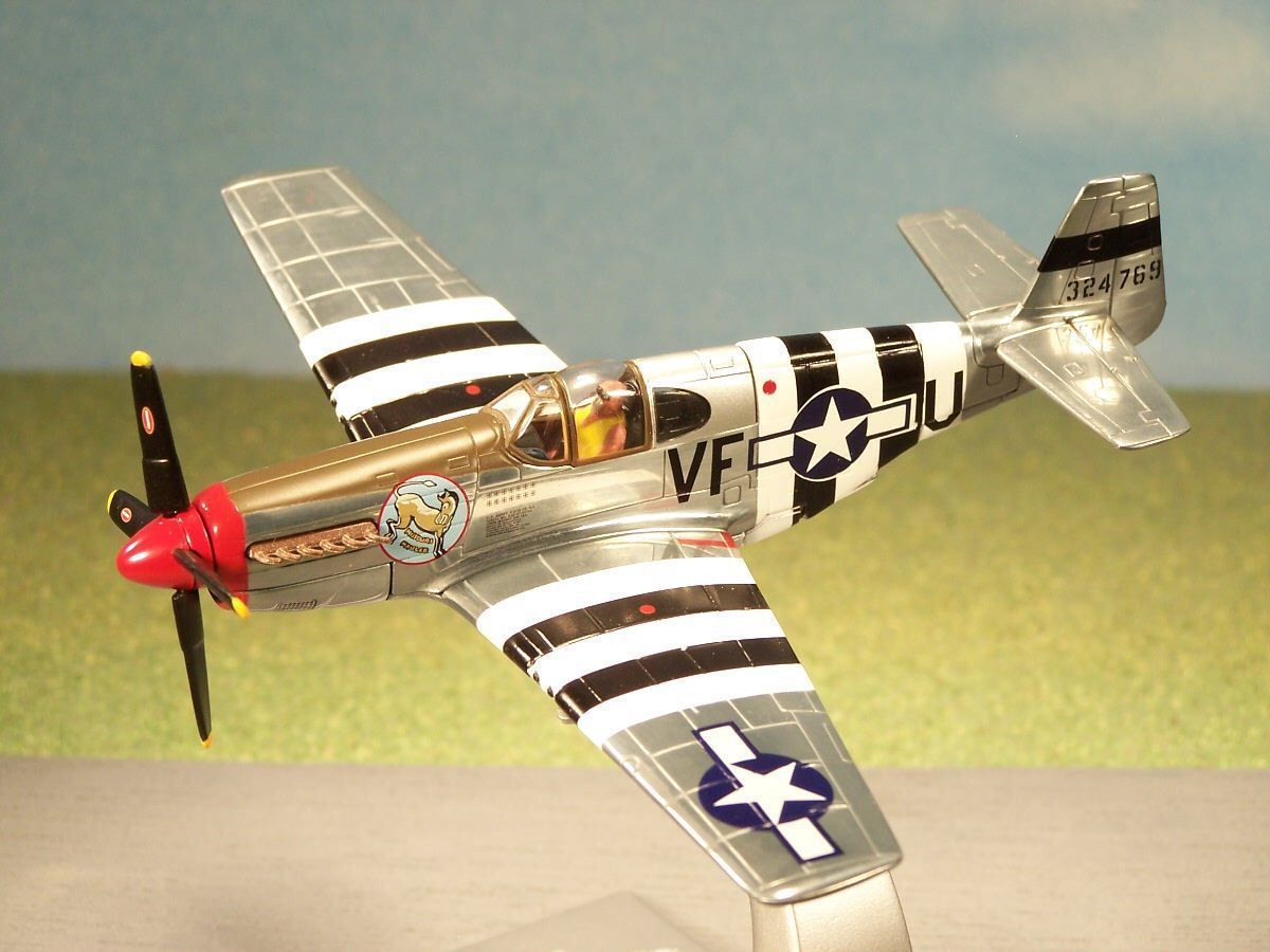 Corgi P 51B Mustang Missouri Mauler Millikan US37101