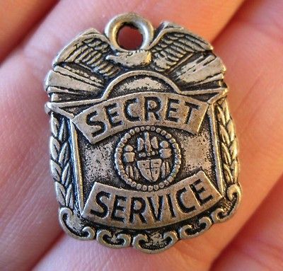 1950s VINTAGE Metal Clad SECRET SERVICE BADGE Gumball Charm