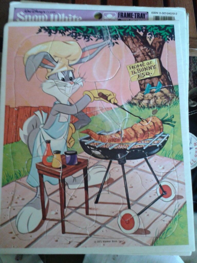 Warner Brothers Looney Toons Bugs Bunny 1971 frame jig saw puzzle