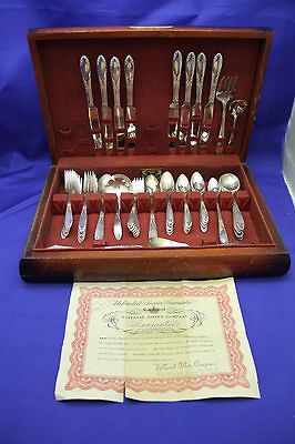 76 pcs National Silver KING EDWARDS Flatware W/Storage Chest