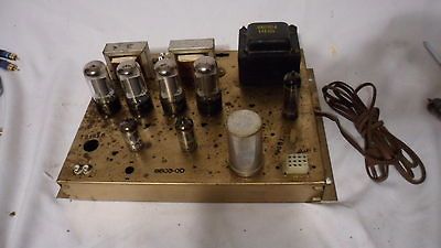 VINTAGE MAGNAVOX STEREO TUBE AMPLIFIER 636826 10