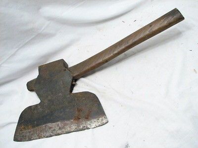 Antique Hand Forged Hewing Broad Side Axe Wood Lumber Tool Ax