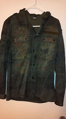 Womans Size Large Camouflage Jacket with Tank Top