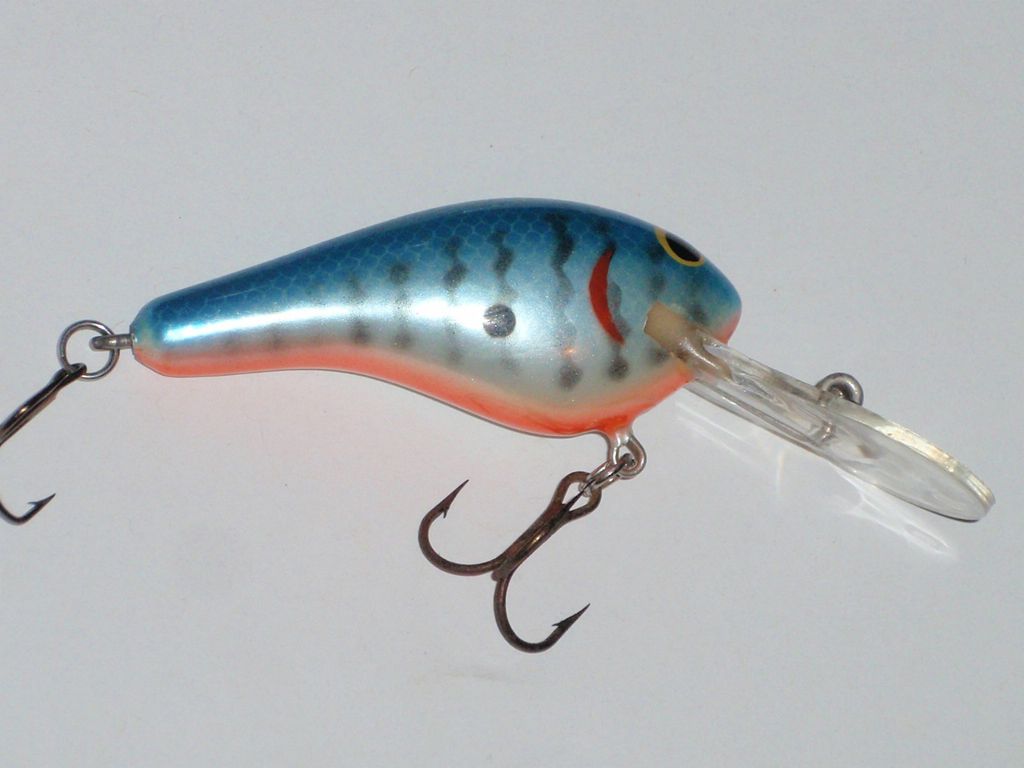 Bagley DKB2 7C4 Blue Crayfish on White Diving Killer B 2 Fishing Lure