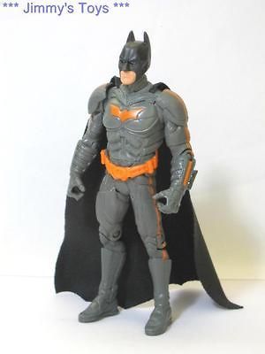 D93 DC BATMAN DARK KNIGHT MOVIE SERIES GREY ARMOR 5 ACTION FIGURE 