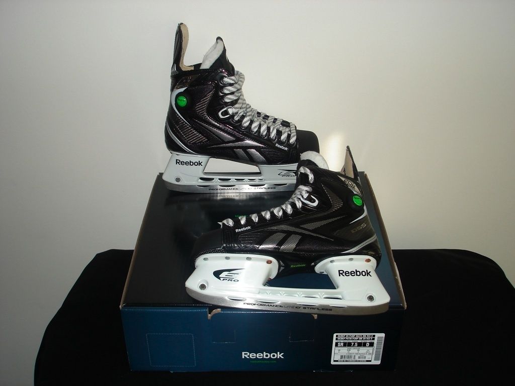 NEW 2012 REEBOK 20K HOCKEY SKATE 7.5D SENIOR