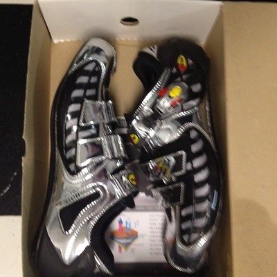 Northwave Aerator Mens Cycling Shoes Size 12 NIB Buckle