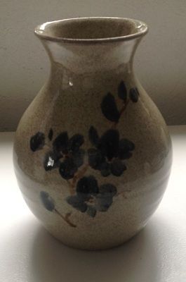 Old Time Pottery   Winthrop, Washington   1991   7.5 VASE Blue