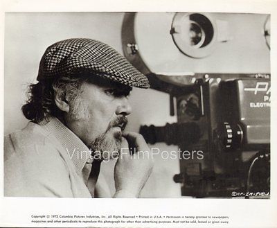 ROBERT ALTMAN with Panavision Camera, original 1972 mint portrait